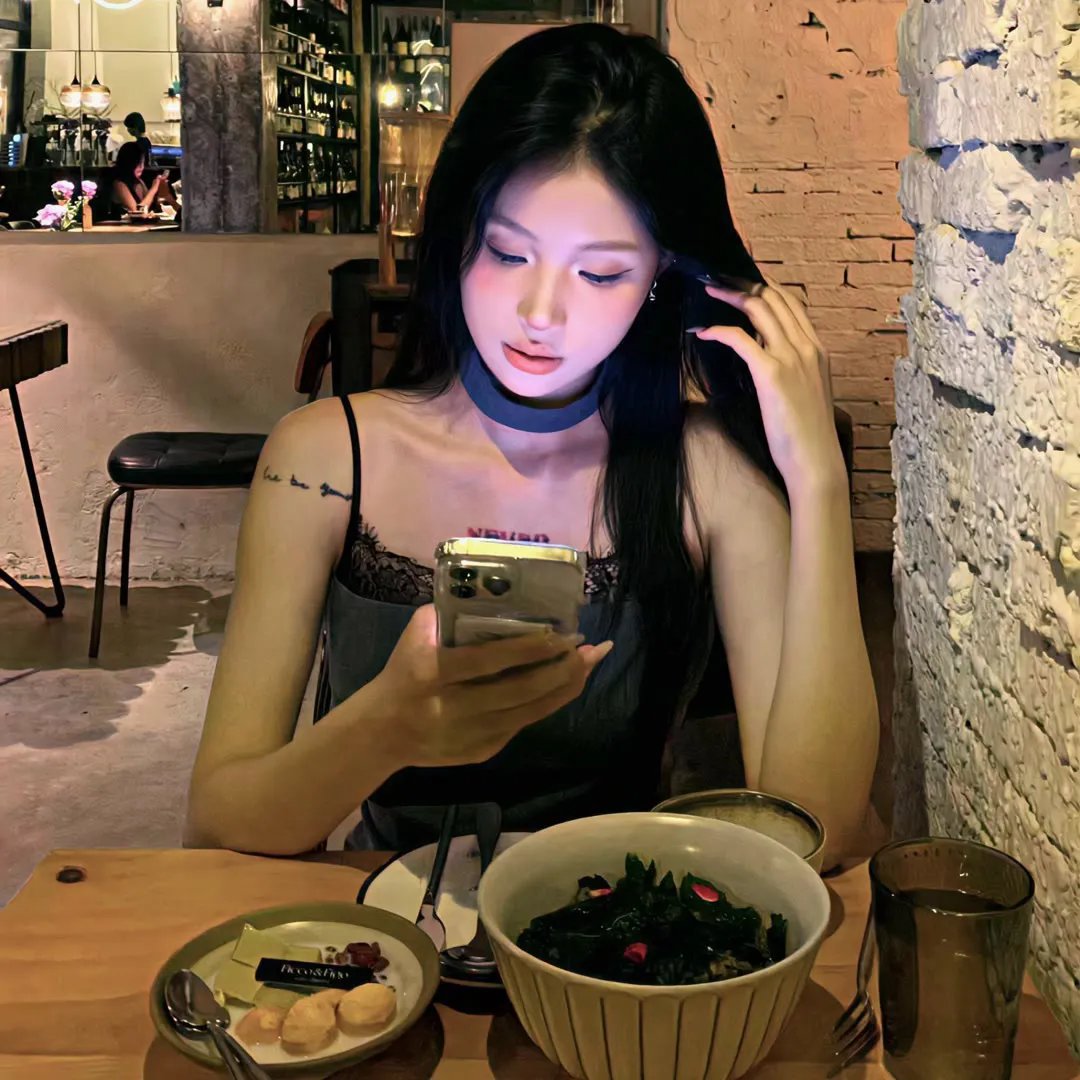 顶流女星代言翻车，服务器被挤瘫痪，一夜之间引热议